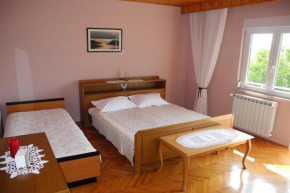 Apartment Bozena 22 pax